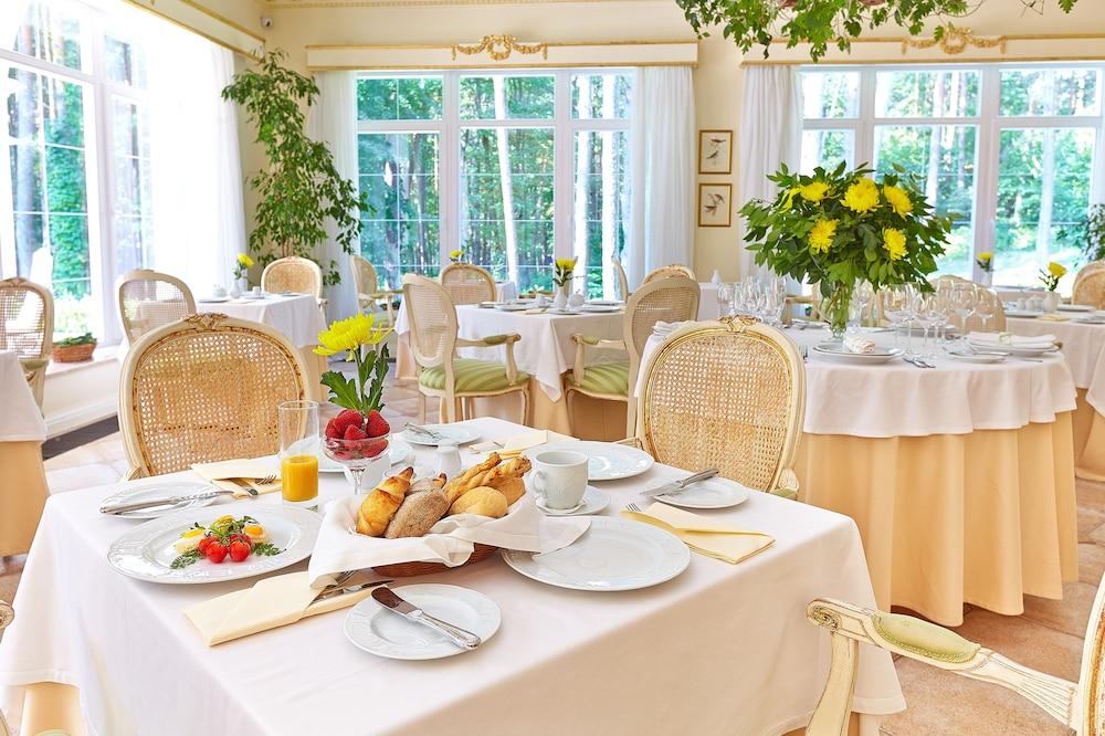 Kronon Park Hotel Grodno Zewnętrze zdjęcie