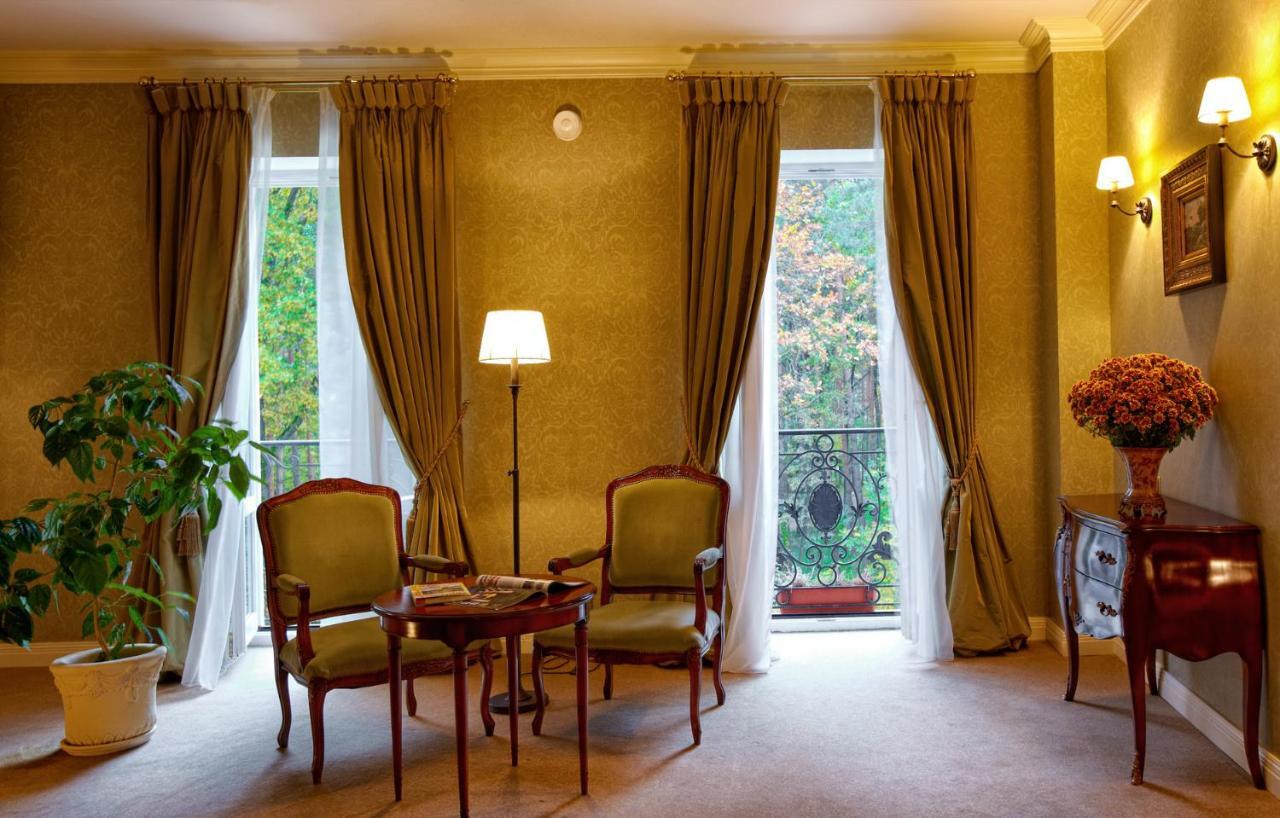 Kronon Park Hotel Grodno Zewnętrze zdjęcie